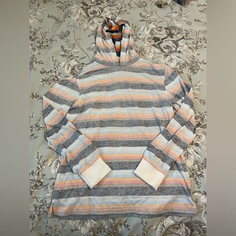 O’Neill hoodie